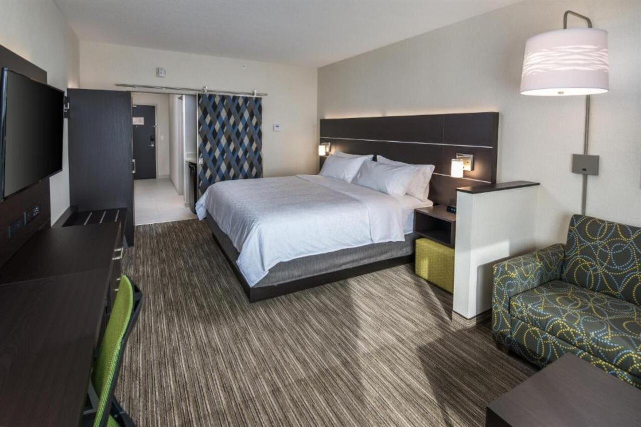 Holiday Inn Express & Suites Kelowna - East By Ihg Exteriér fotografie