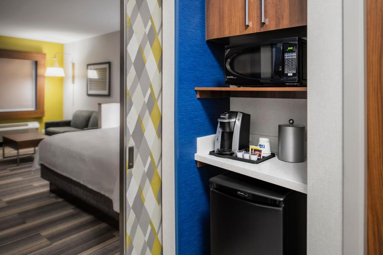 Holiday Inn Express & Suites Kelowna - East By Ihg Exteriér fotografie
