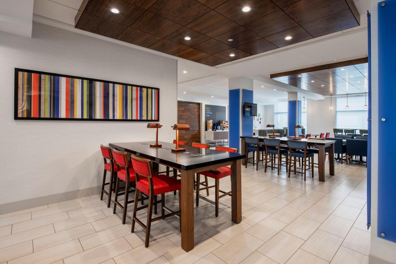 Holiday Inn Express & Suites Kelowna - East By Ihg Exteriér fotografie