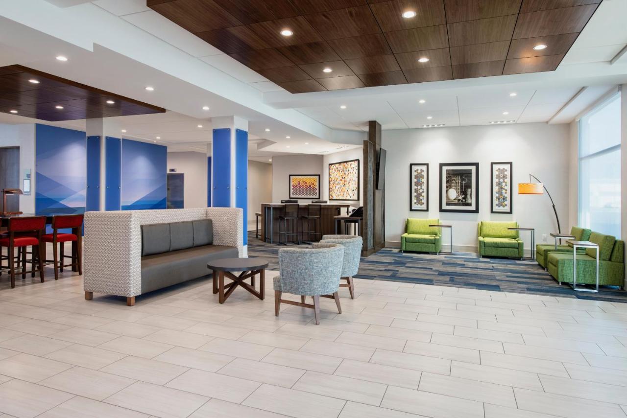 Holiday Inn Express & Suites Kelowna - East By Ihg Exteriér fotografie