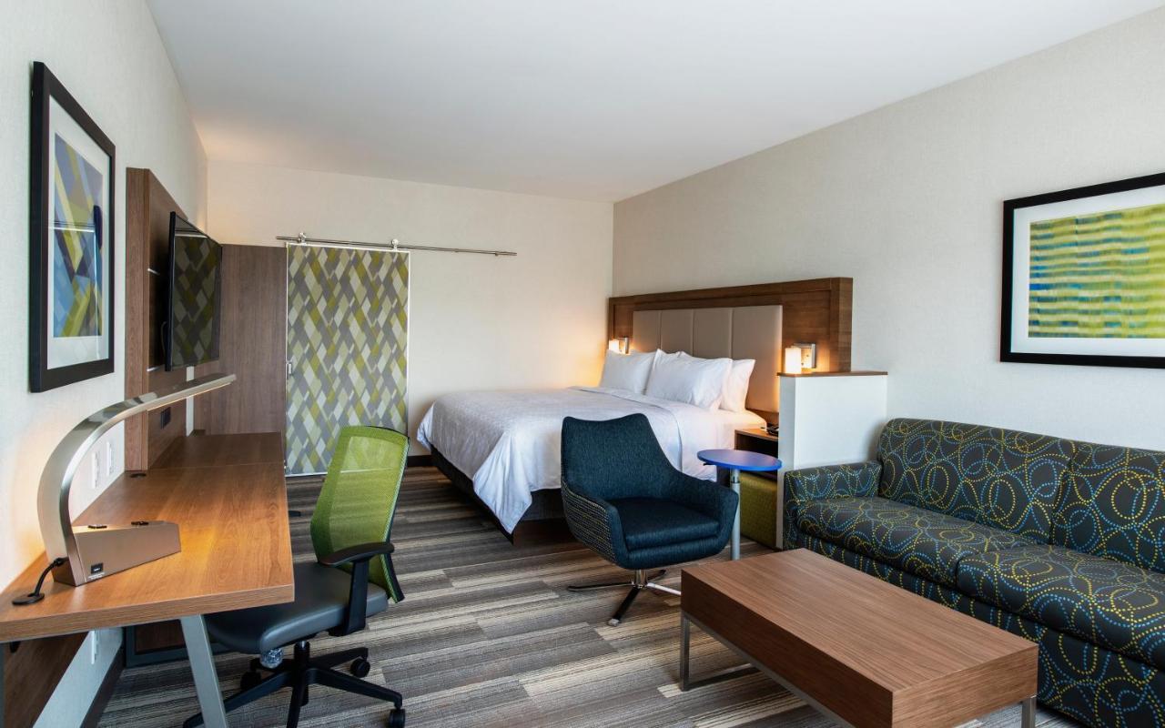 Holiday Inn Express & Suites Kelowna - East By Ihg Exteriér fotografie